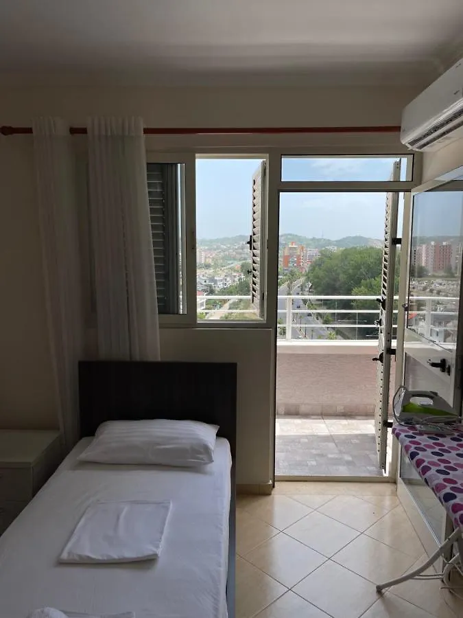 Nando'S Apartment 1 Durrës